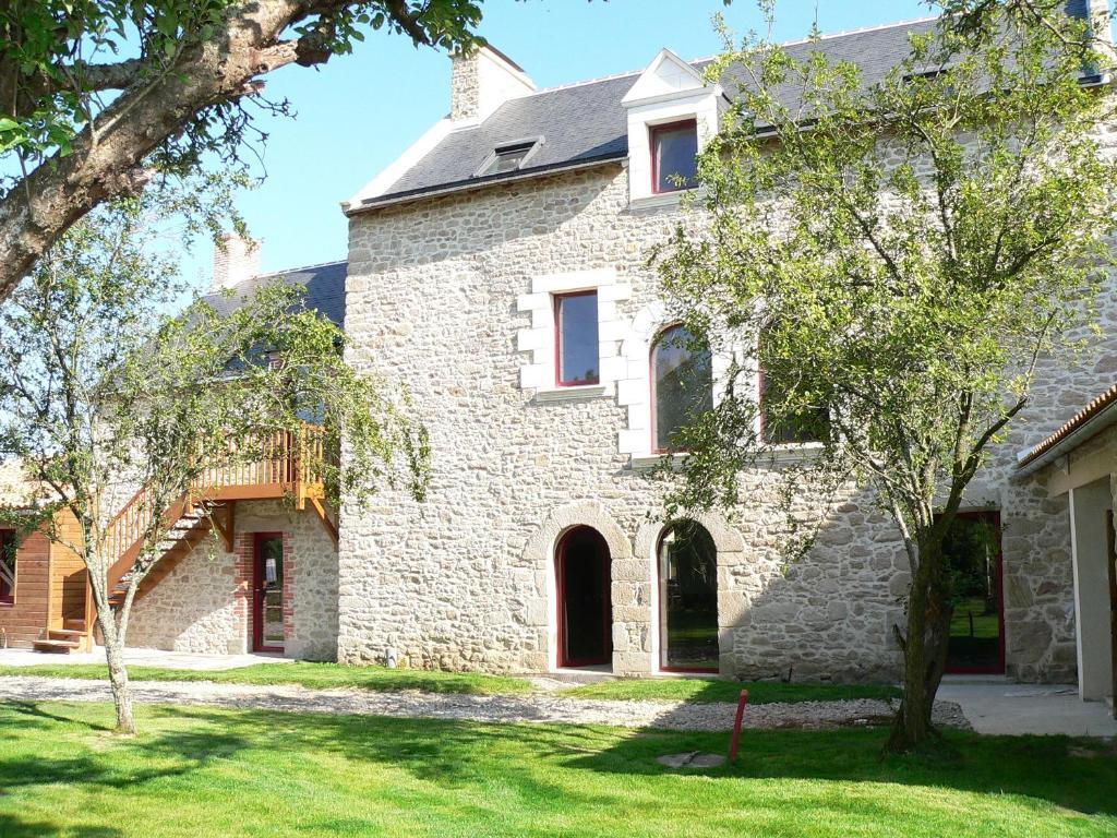 Le Manoir Du Pas Jahan Coueron Exterior photo